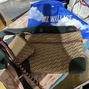 Designer handbag with 3 straps